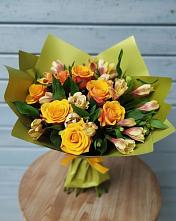 Букет цветов из:  Альстромерии и Розы #REPLACE_PRED# Нурма