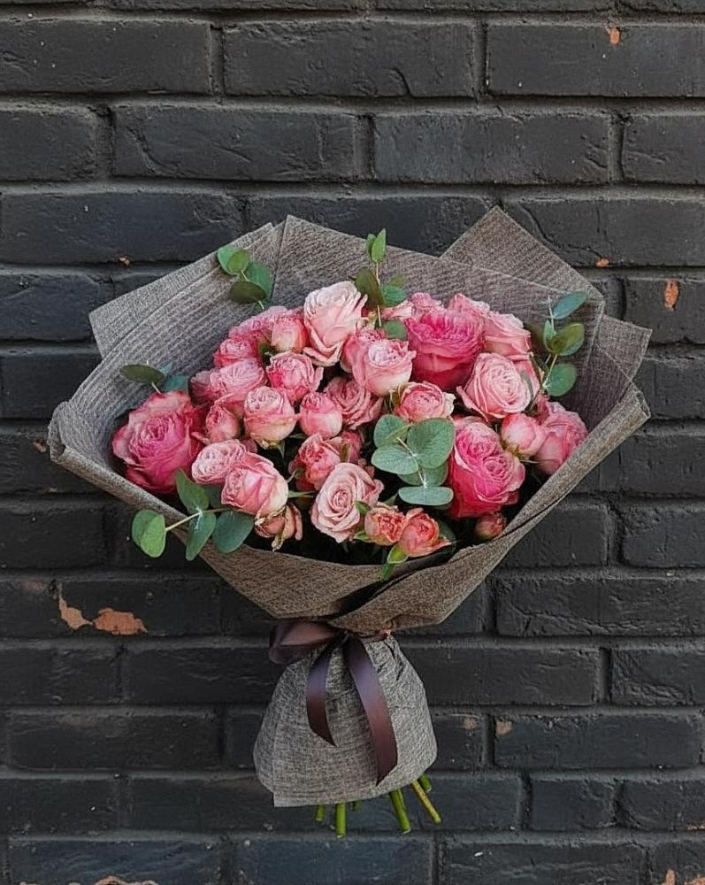 Букет цветов из: Розы в Нурма