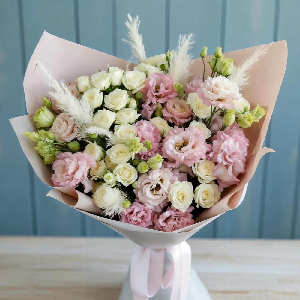 Букет цветов из: Альстромерии и Розы в Нурма