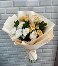 Букет цветов из:  Розы и Хризантемы в Нурма