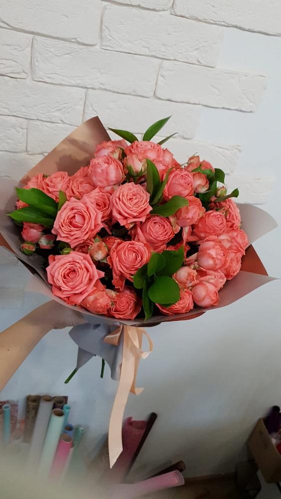 Букет цветов из: Розы в Нурма