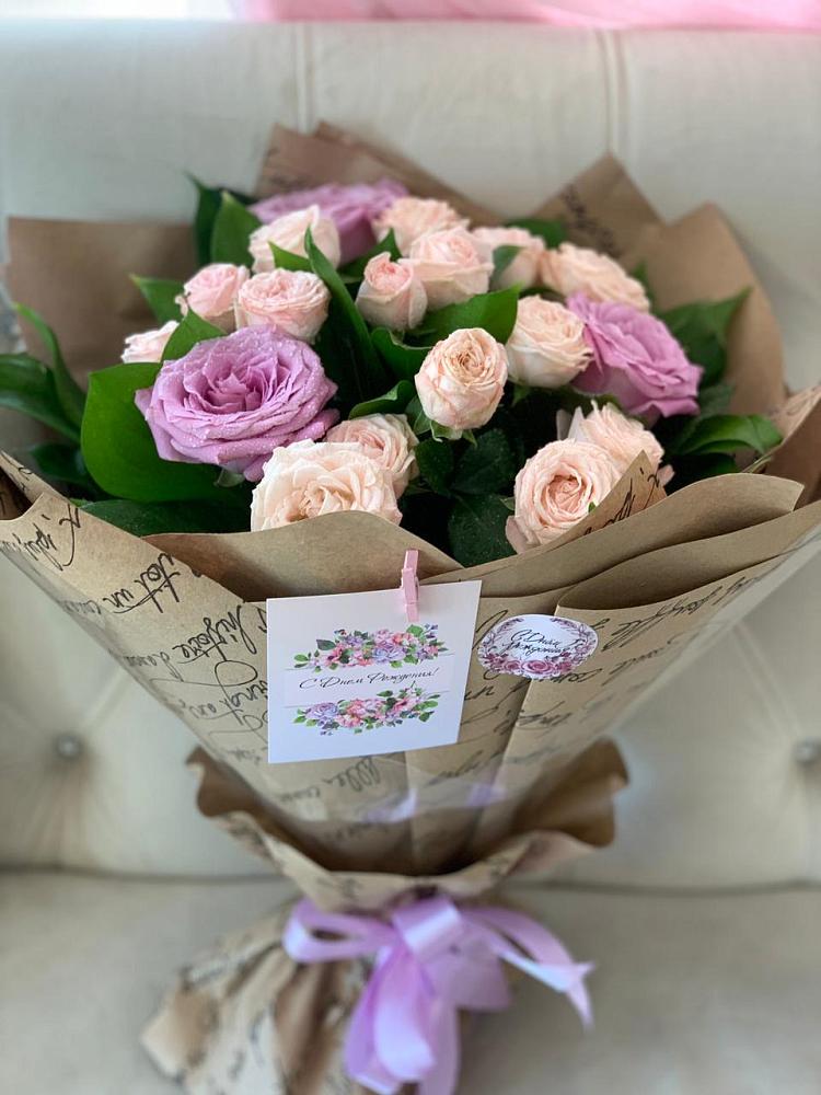 Букет цветов из: Розы в Нурма