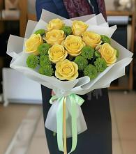 Букет цветов из:  Хризантемы и Розы в Нурма