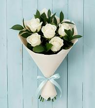 Букет цветов из:  Розы в Нурма