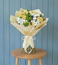 Букет цветов из:  Хризантемы и Розы в Нурма