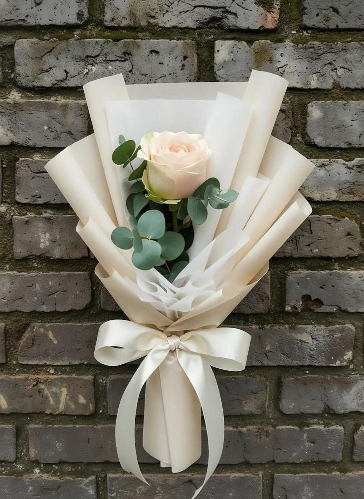 Букет цветов из: Розы в Нурма