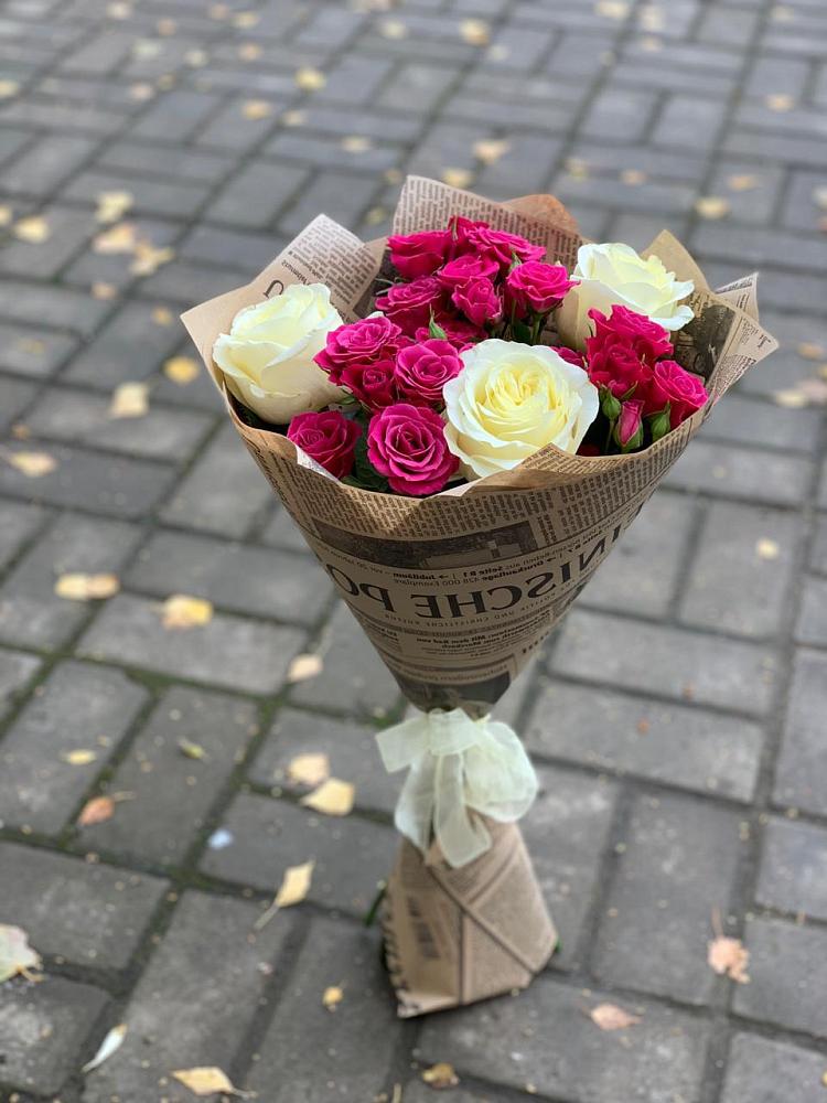 Букет цветов из: Розы в Нурма