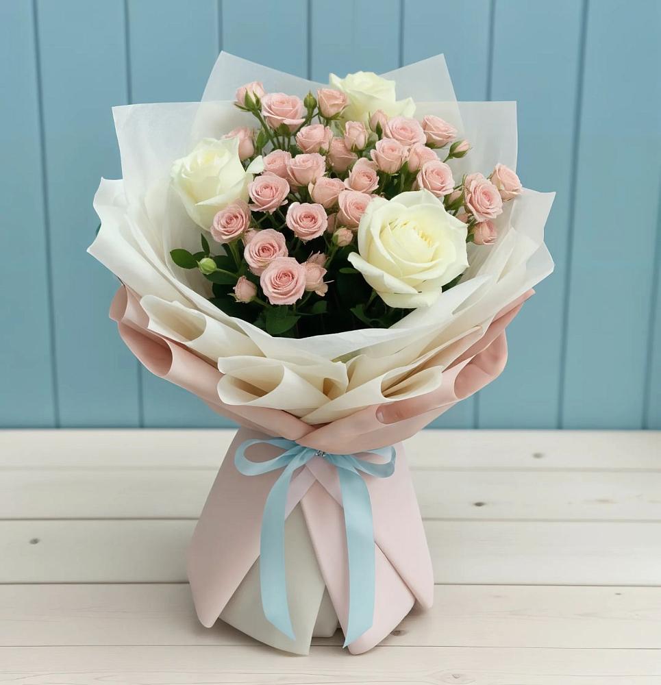 Букет цветов из: Розы в Нурма