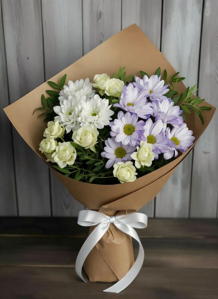 Букет цветов из: Хризантемы и Розы в Нурма