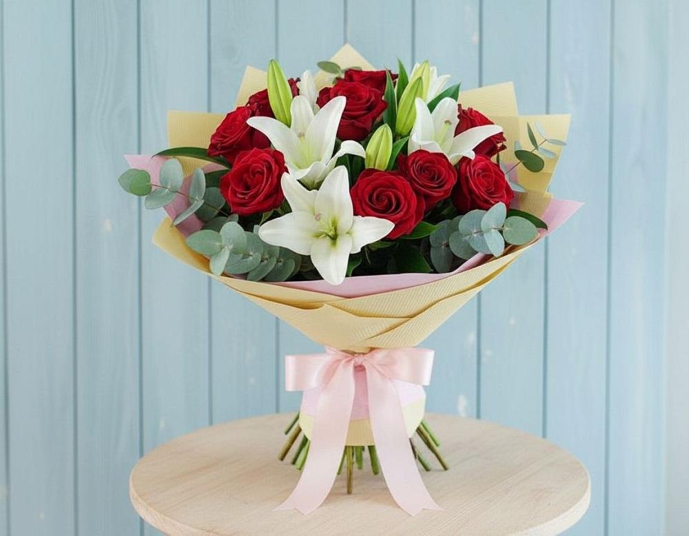 Букет цветов из: Лилии и Розы в Нурма
